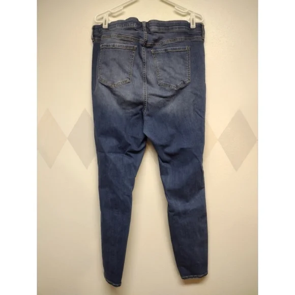 Torrid sky high skinny distressed denim jeans - Picture 2 of 14